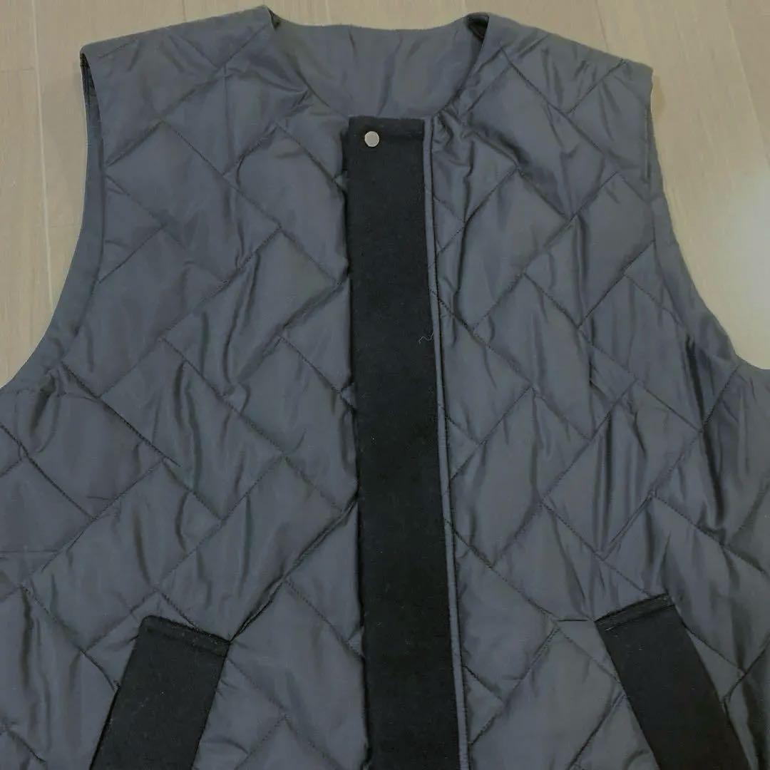 ブラック キルティング薄めダウンロングベスト 38 ほぼ未使用