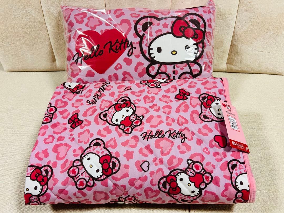 アベイル　キティ　敷きパッド　キティ　カバー付き枕　ギャルクマキティ　敷きパッド