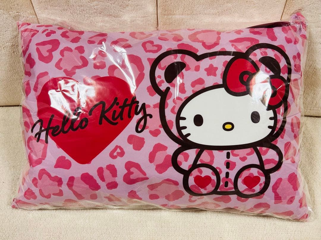 アベイル　キティ　敷きパッド　キティ　カバー付き枕　ギャルクマキティ　敷きパッド