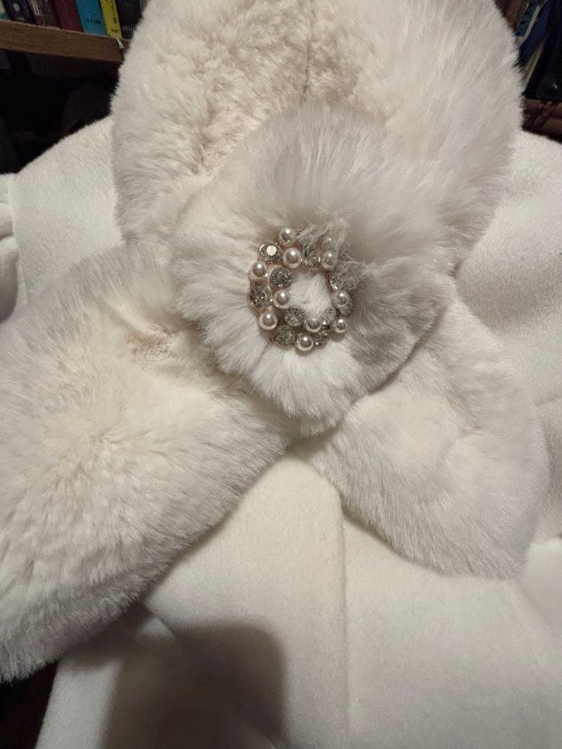 evelynビジューコート Mサイズ