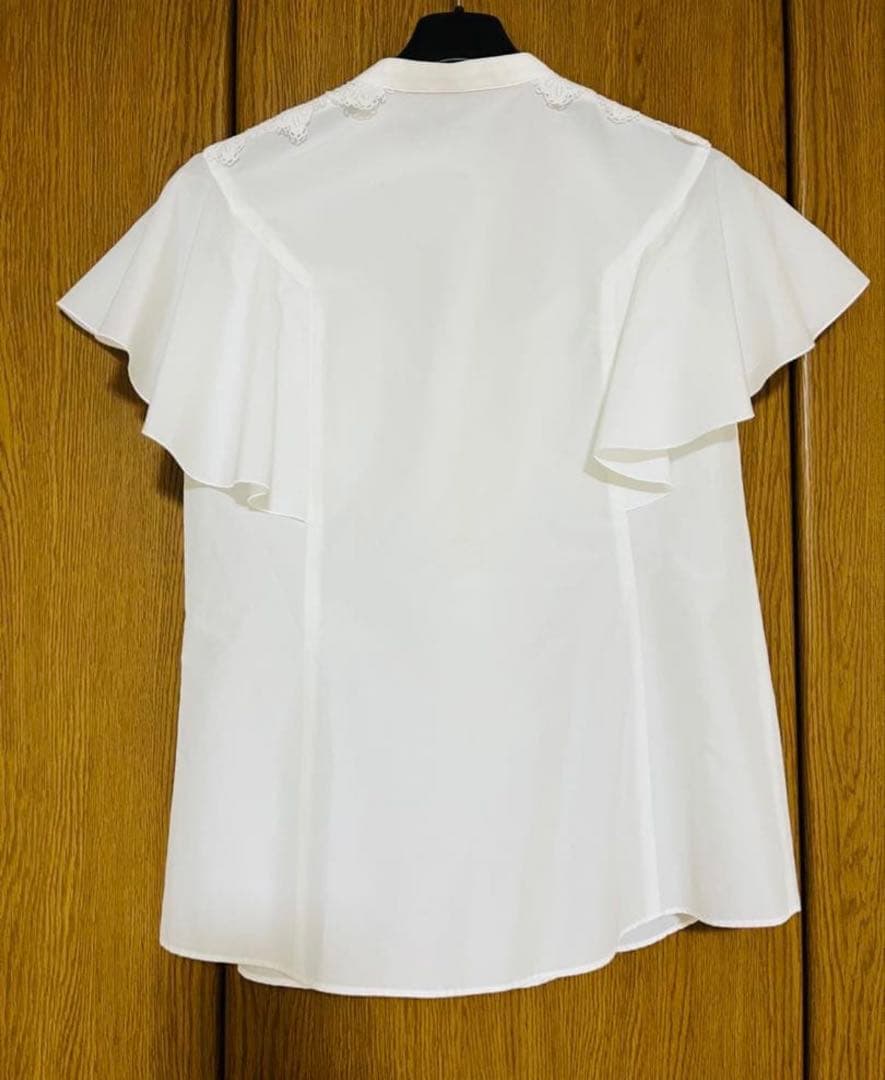 売り切り新品　アナイ　トリアセコットンレースラッフル ブラウス　36