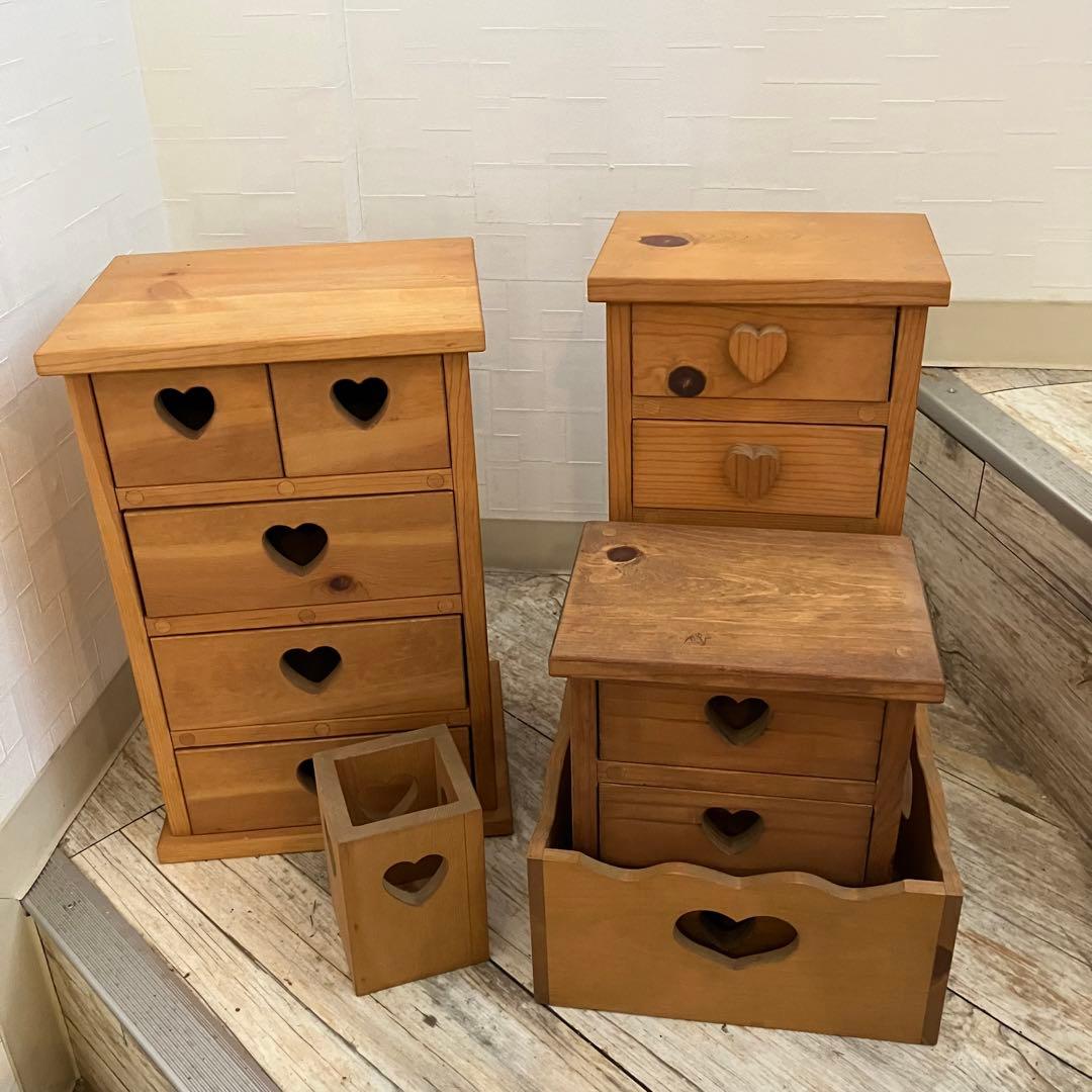 カントリー家具　ハートのくりぬき　ハンドメイド品　木製チェスト 5点セット