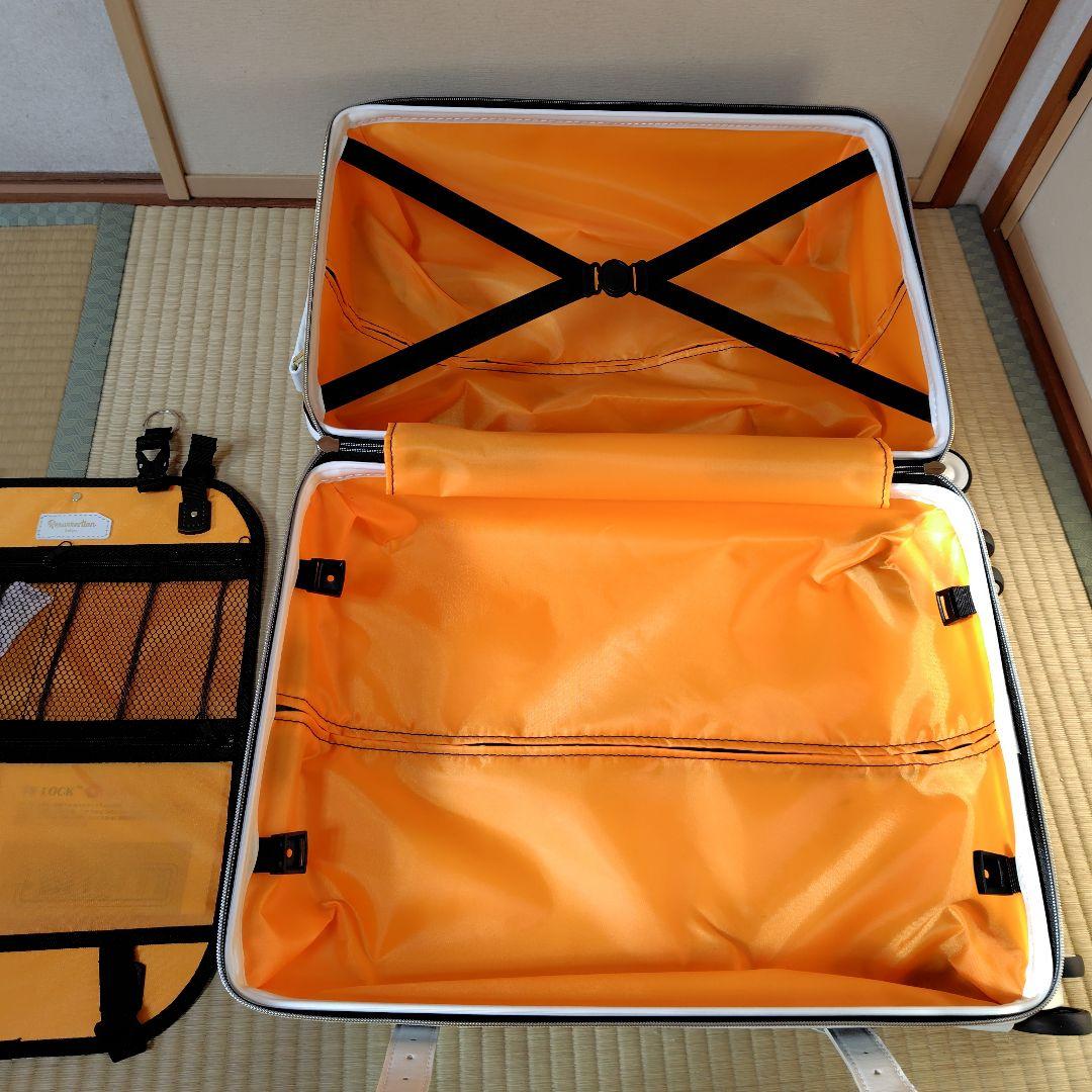 レザレクションキャリーケース ブラック/ホワイト　限定カラー 新品未使用