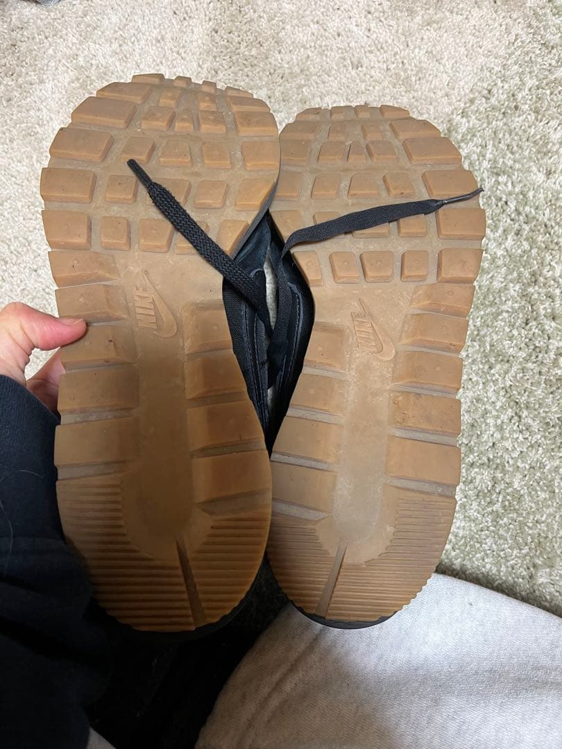 Sacaiㄨnikeブラック スニーカー