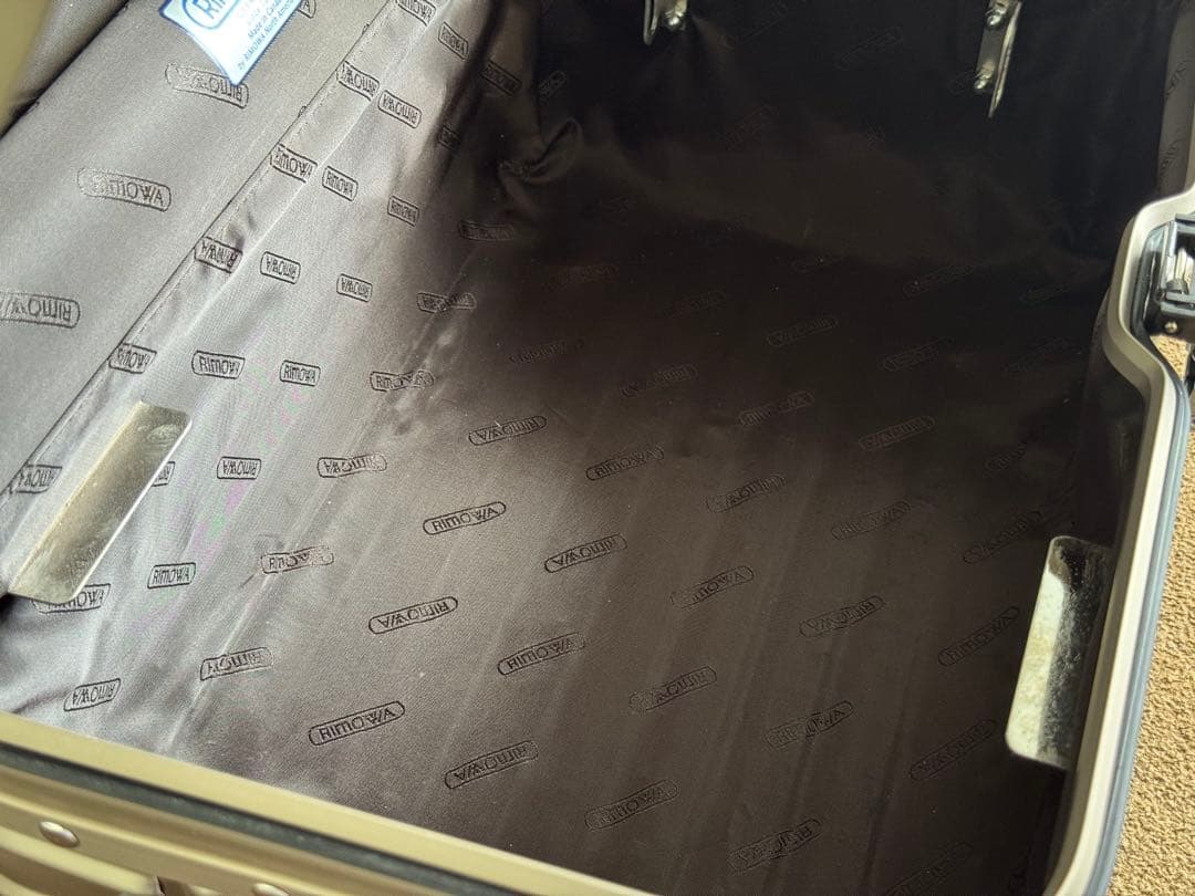 【希少】RIMOWA ★ビューティーケース★TSAロック★ ヴァニティケース