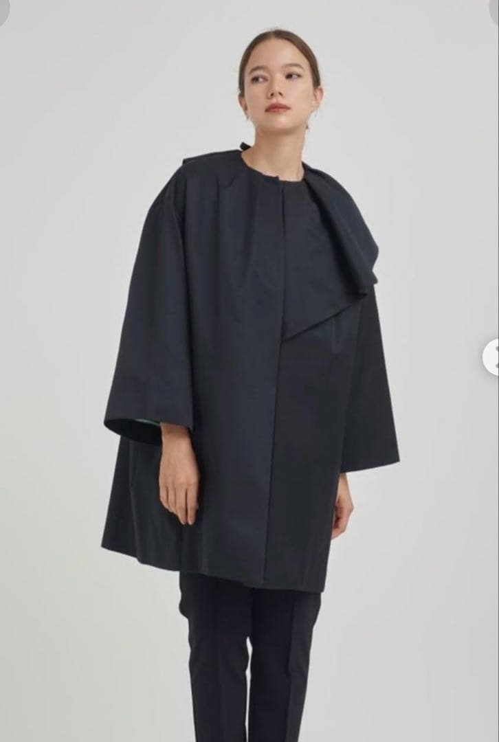 新品同様！yori ツイルサイドフレアコート　紺　38