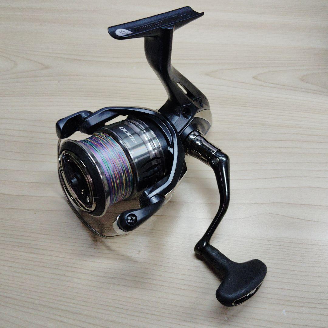 美品　スピニングリール シマノ　22ミラベル4000 PEライン付き