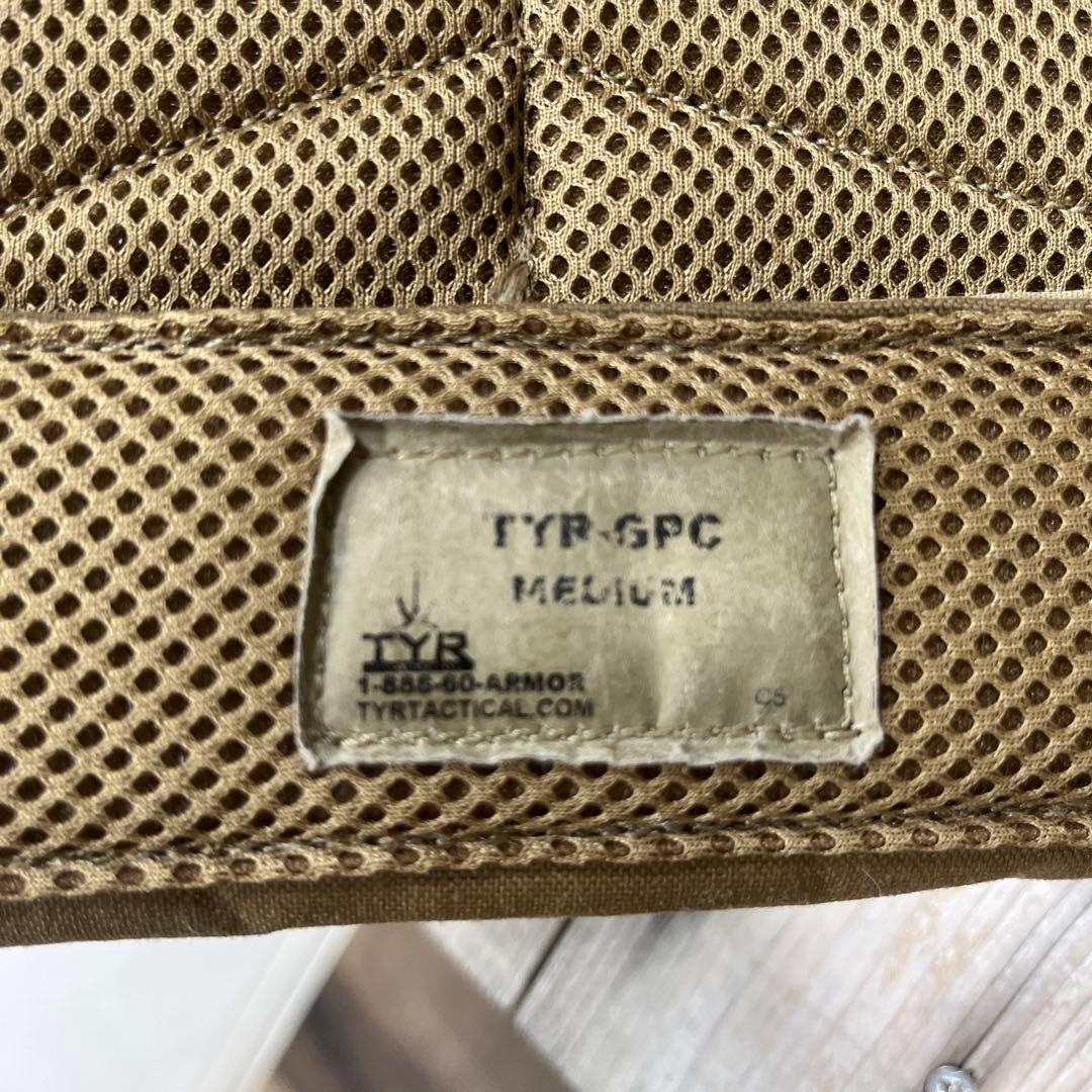 tyr プレキャリ　プレートキャリア　コヨーテ　サバゲー　m4