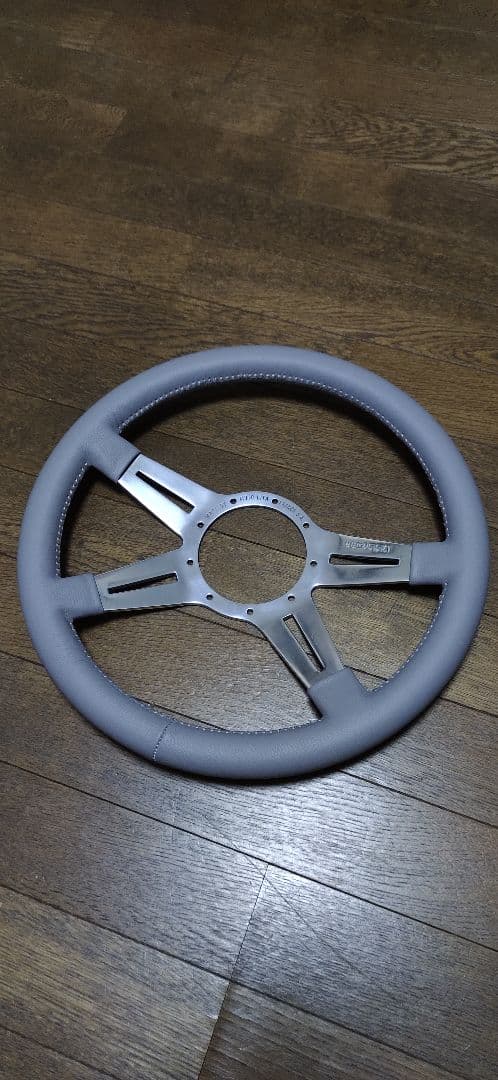 ご依頼者★ステアリング張り替えご依頼分★