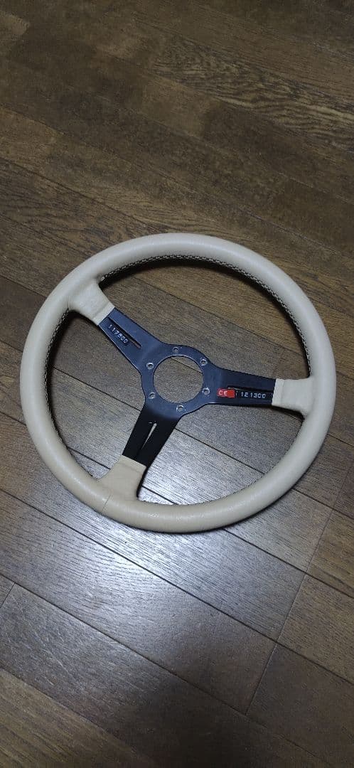 ご依頼者★ステアリング張り替えご依頼分★