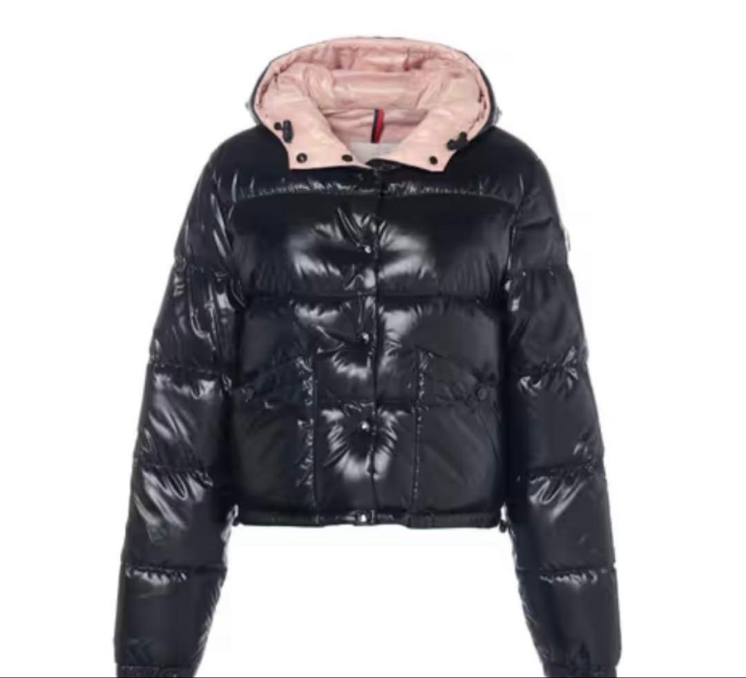 モンクレール　ショートダウンジャケット