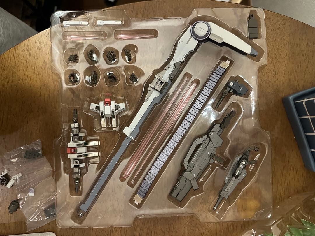 値下げ　L BUILD ガンダムアストレア＋プロトGNハイメガランチャー