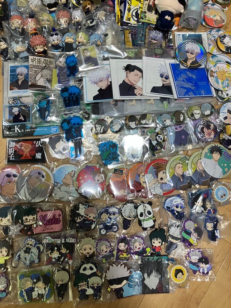 呪術廻戦　アクリルスタンド　ラバスト　缶バッジ　ガシャポン　フィギュア