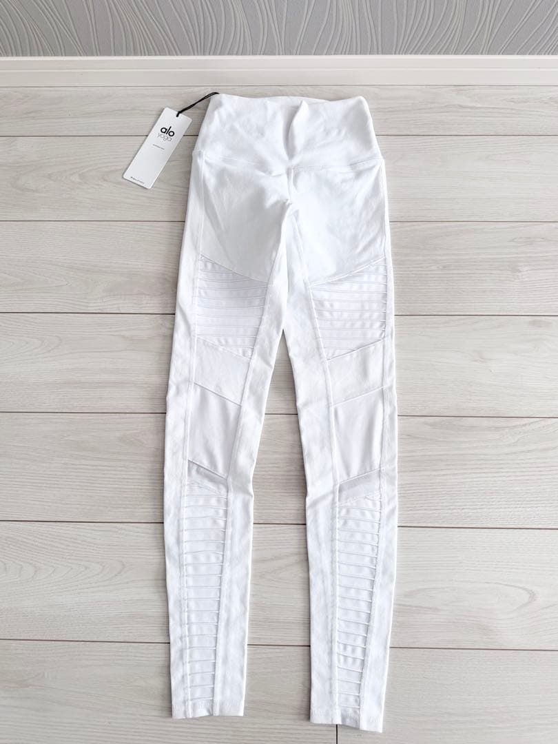 【新品タグ付】★人気完売品★ alo yoga ハイウエスト モトレギンス