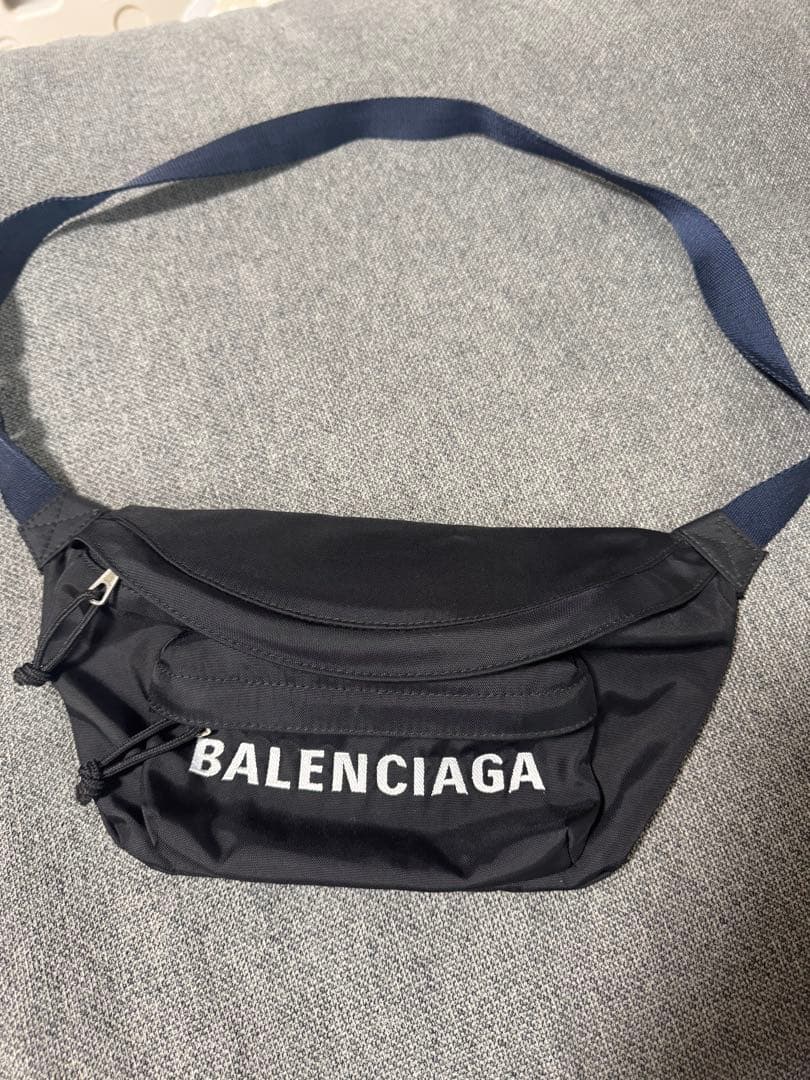 美品☆BALENCIAGA ウエストポーチ ショルダーバッグ