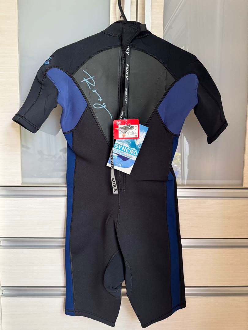 【新品未使用】ROXY SYNCRO スプリング ウェットスーツ Lサイズ