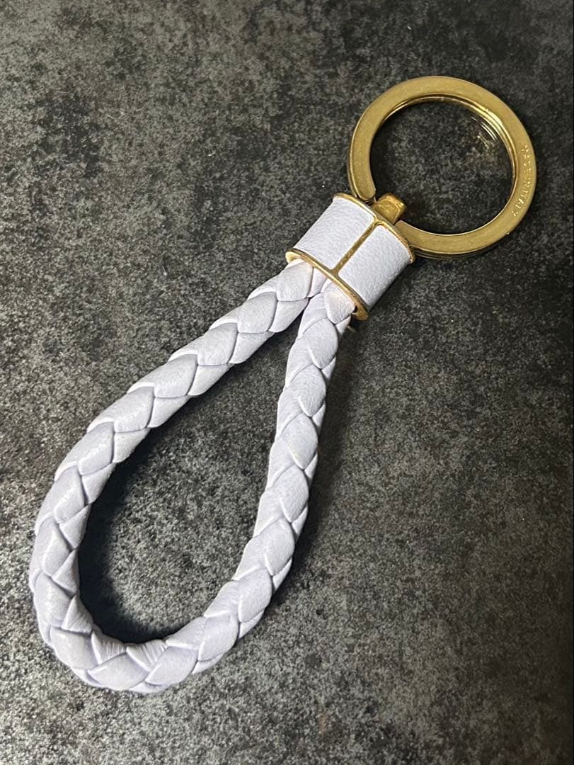 BOTTEGA VENETA/イントレチャートキーリング/ラベンダー