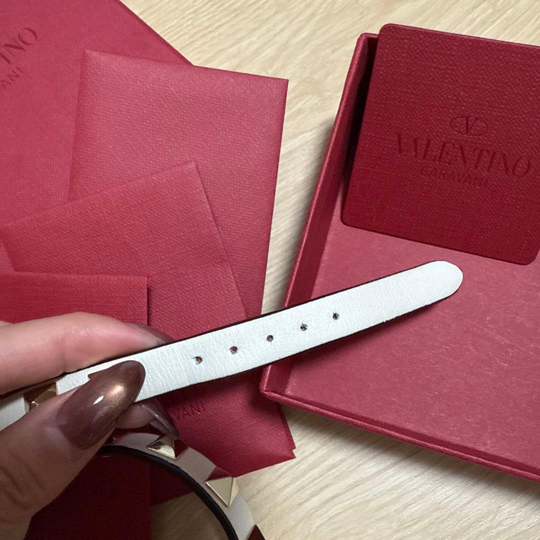 VALENTINO スタッズ付き二連レザーブレスレット