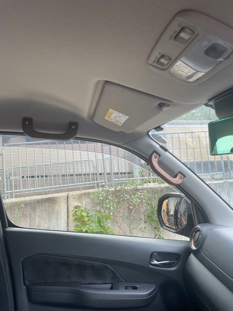 キャラバンE26 ホワイトアッシュアシストグリップ　３点セット