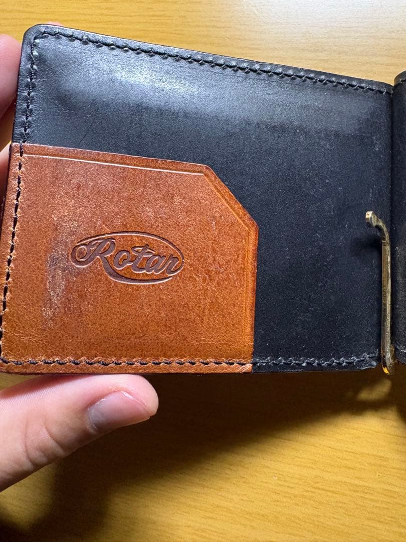 ROTER マネークリップ　財布