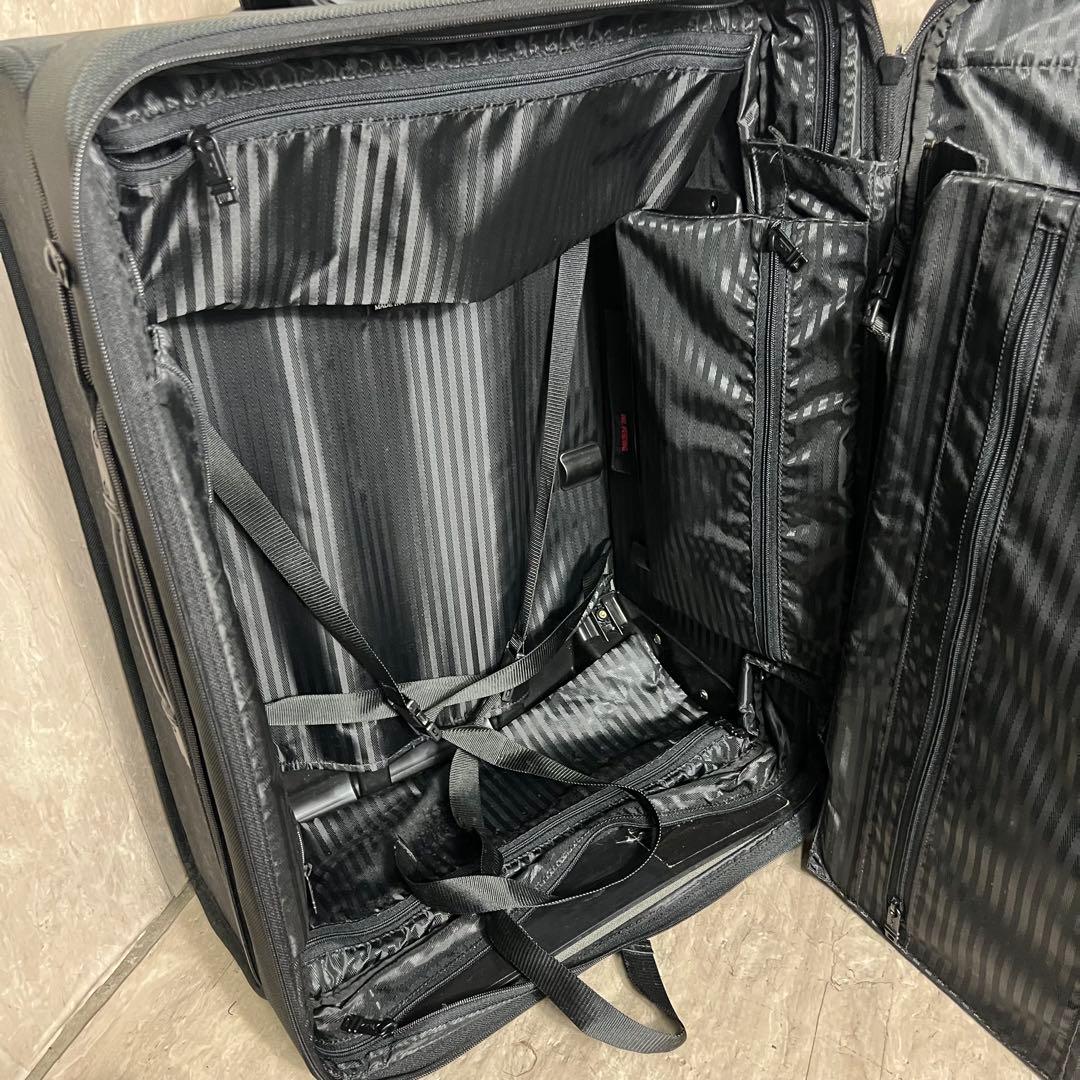 美品 TUMI 超大容量 大型 キャリーバッグ キャリーケース 約90L