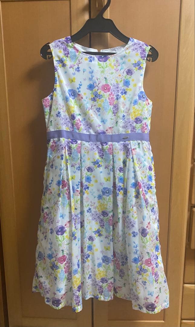 アナスイミニ　ANNA SUI mini 花柄ノースリーブワンピース