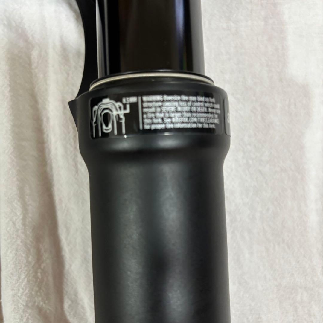 FOX 36 RHYTHM フロントフォーク