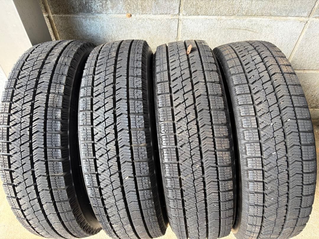 ブリヂストン スタッドレスタイヤ 14インチ ホイール付き