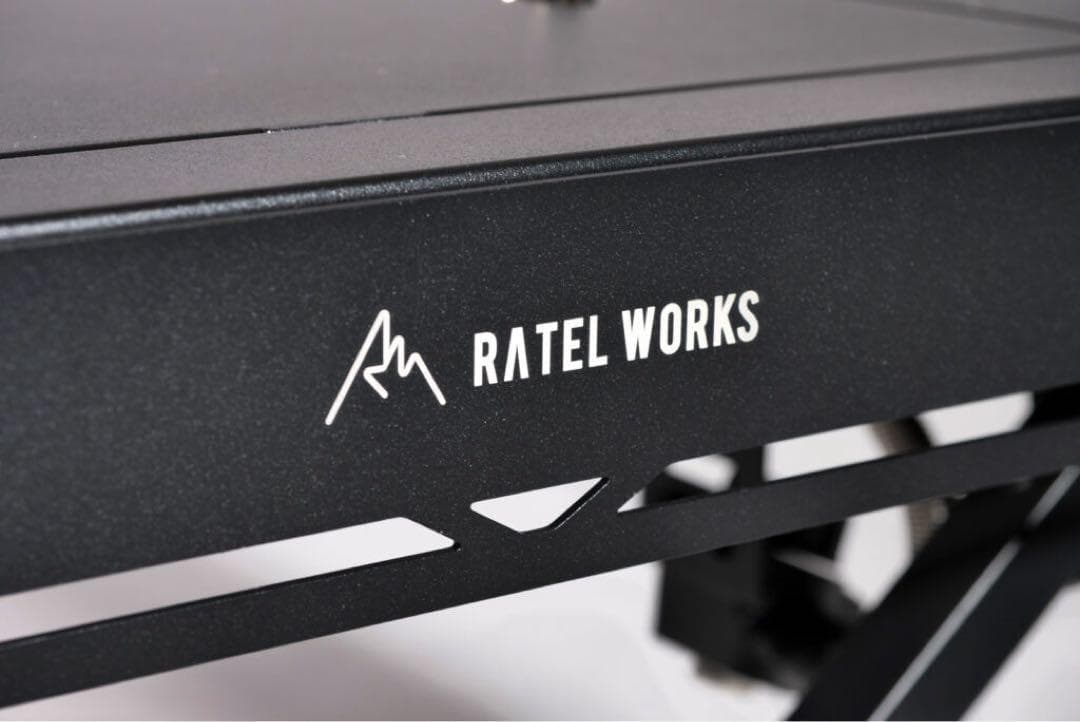 【新品未使用】RATEL WORKSウッドパネルテーブル120