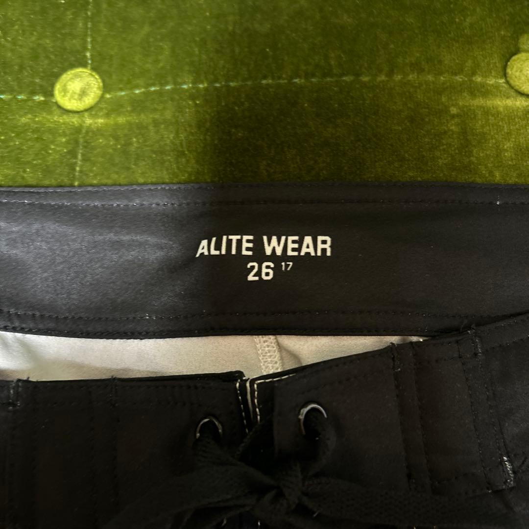 最終値下げ　ALITE WEAR ウエスト26inc　丈17inc サーフパンツ