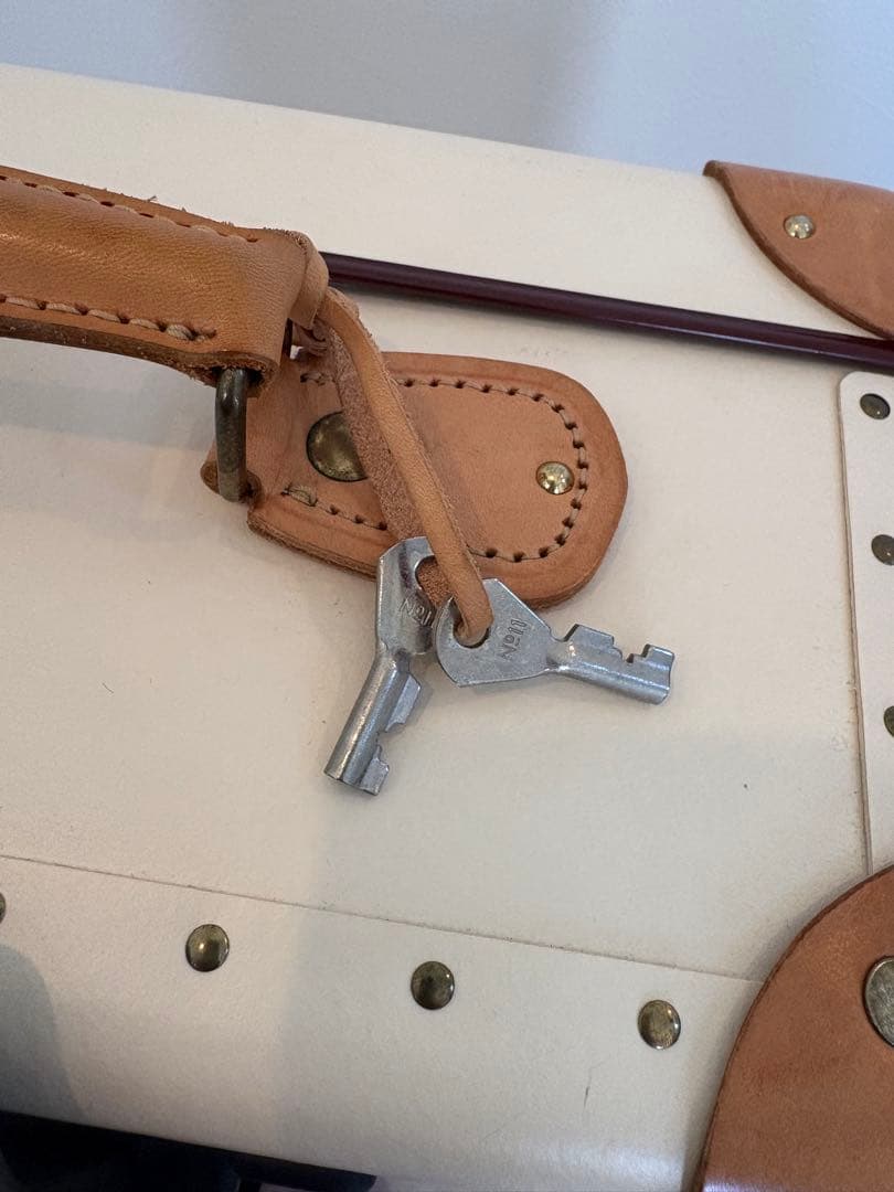 クレソン！グローブトロッター（GLOBE TROTTER）サファリ