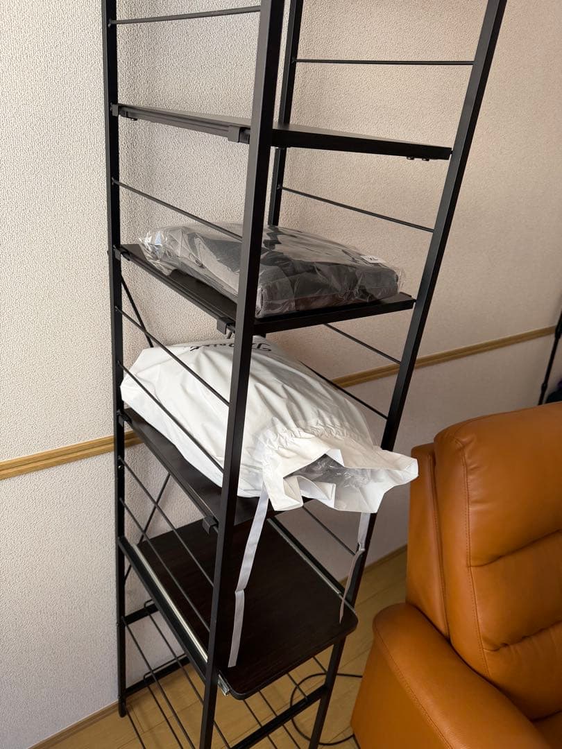 キッチン棚　黒