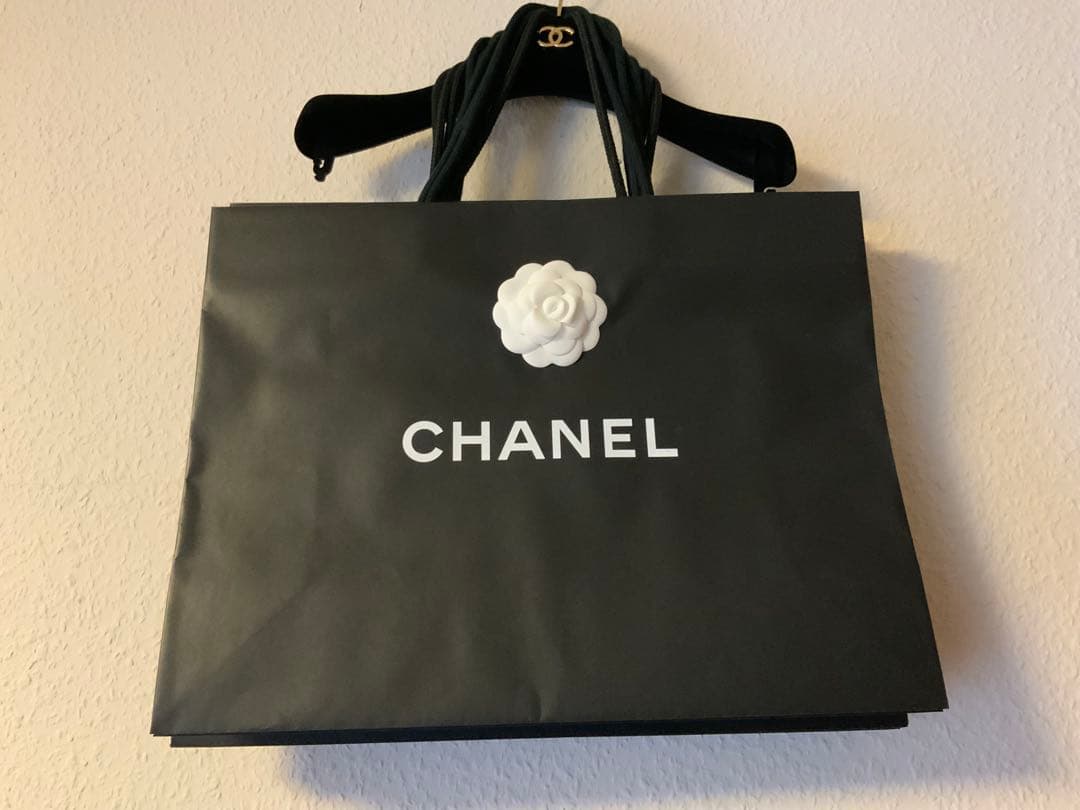 CHANEL ショップ袋 黒　15枚　カメリア付