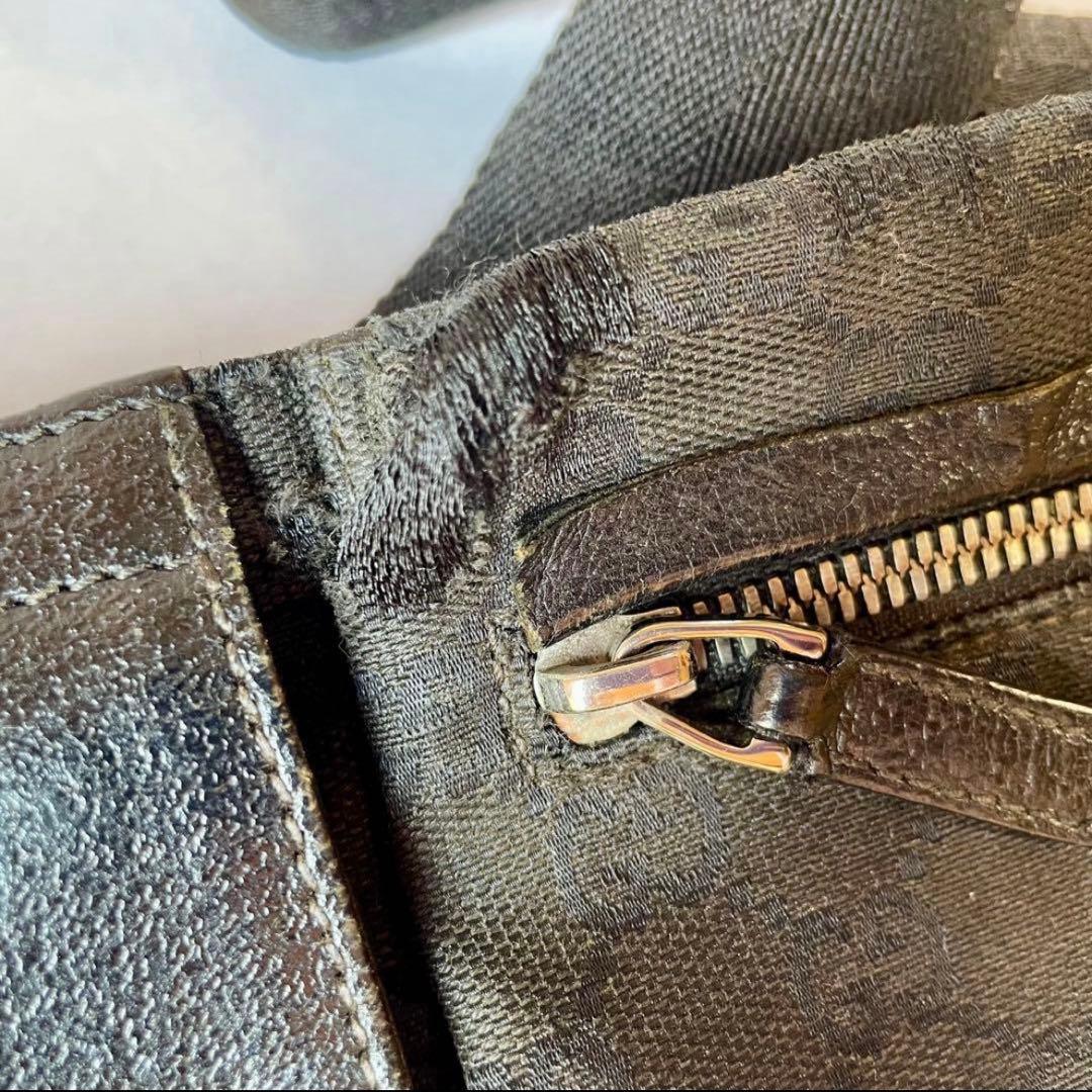 【GUCCI】ブラック ボディバッグ ウエストポーチ ブラック GGパターン