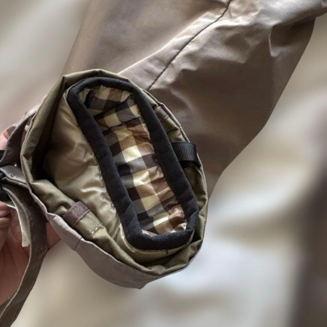 タトラス アクアスキュータム トレンチコート