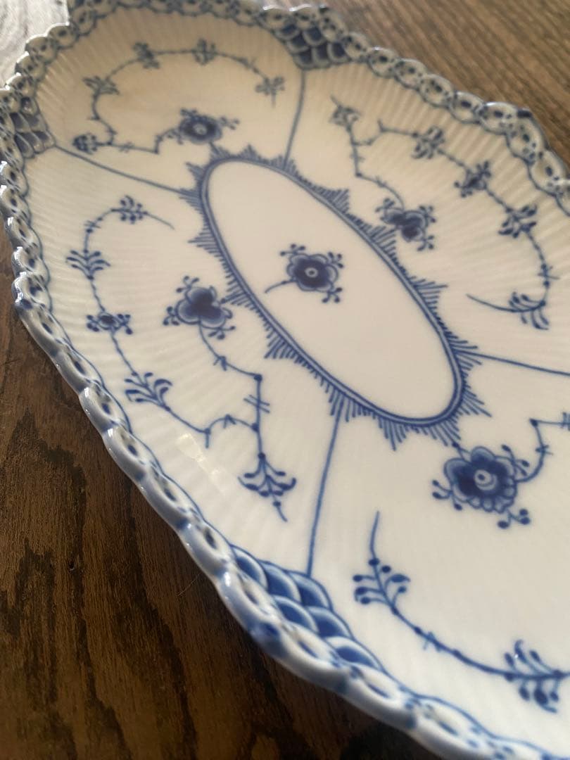 ロイヤルコペンハーゲン ブルーフルーテッド ハーフレース ピックルディッシュ