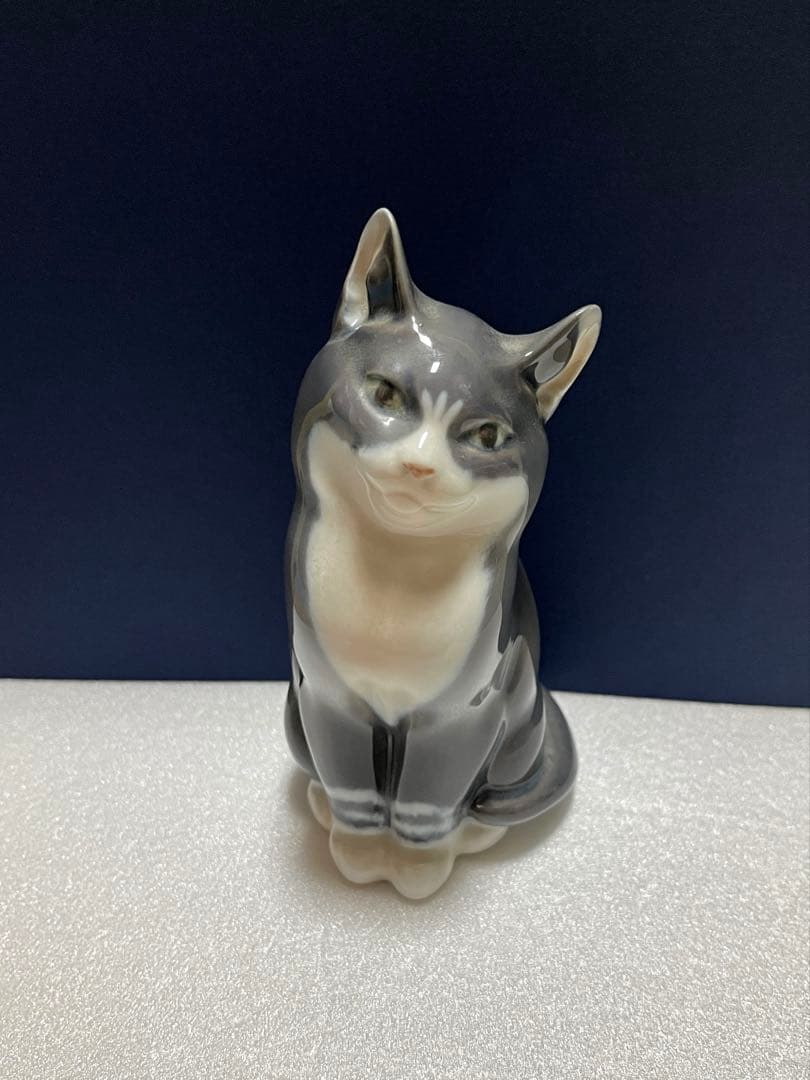 ロイヤルコペンハーゲン 猫の置物 1993 Sitting Cat