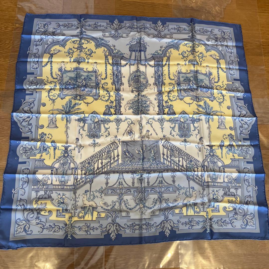 ETRO シルクスカーフ L'ALBERO DELLE MERAVIGLIE
