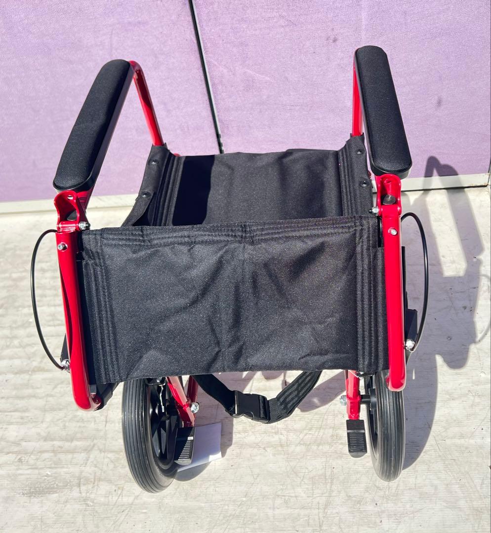 Expedition X EXP19LTRD 赤い折りたたみ介助用車椅子