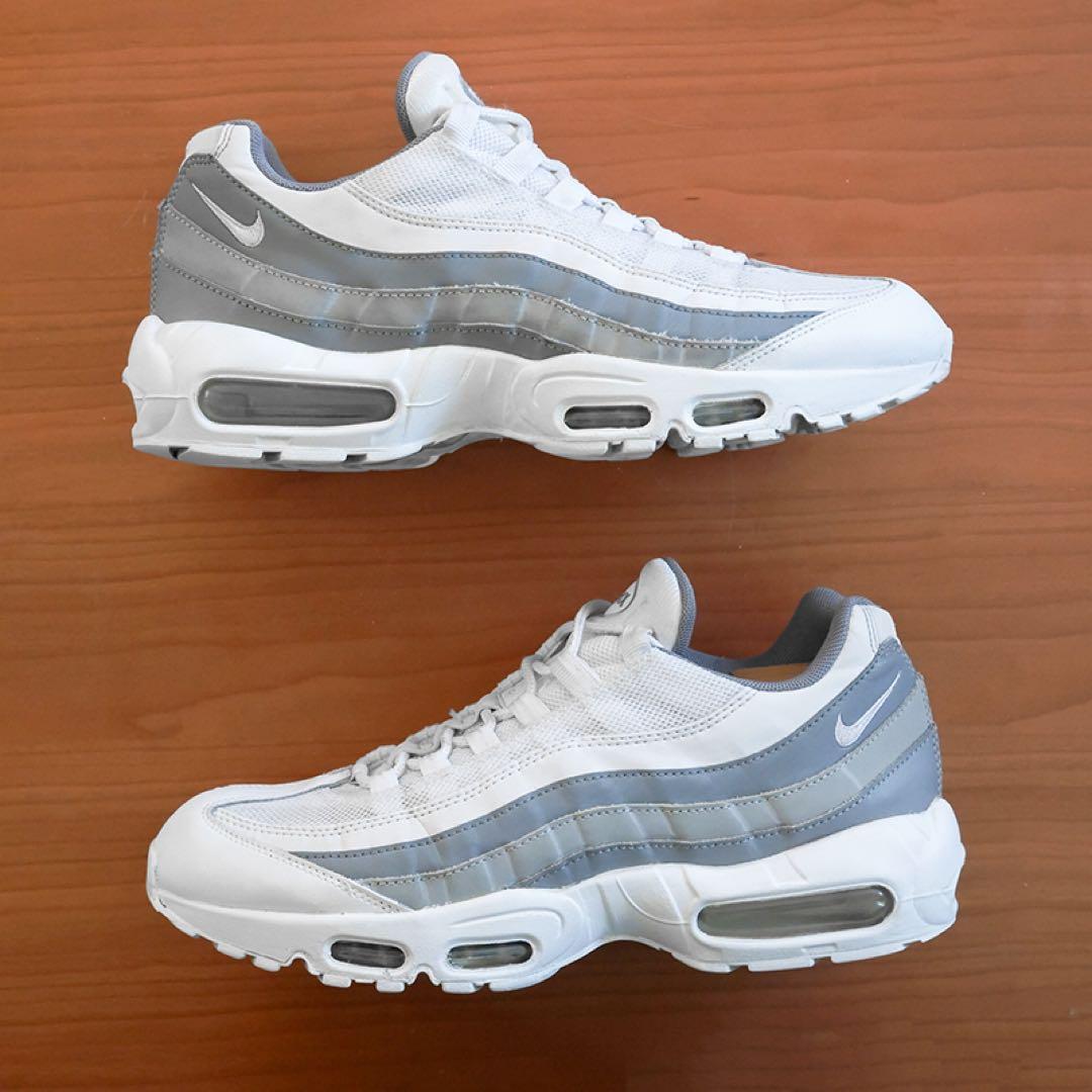 AIR MAX 95 ESSENTIAL 27.0 グレー