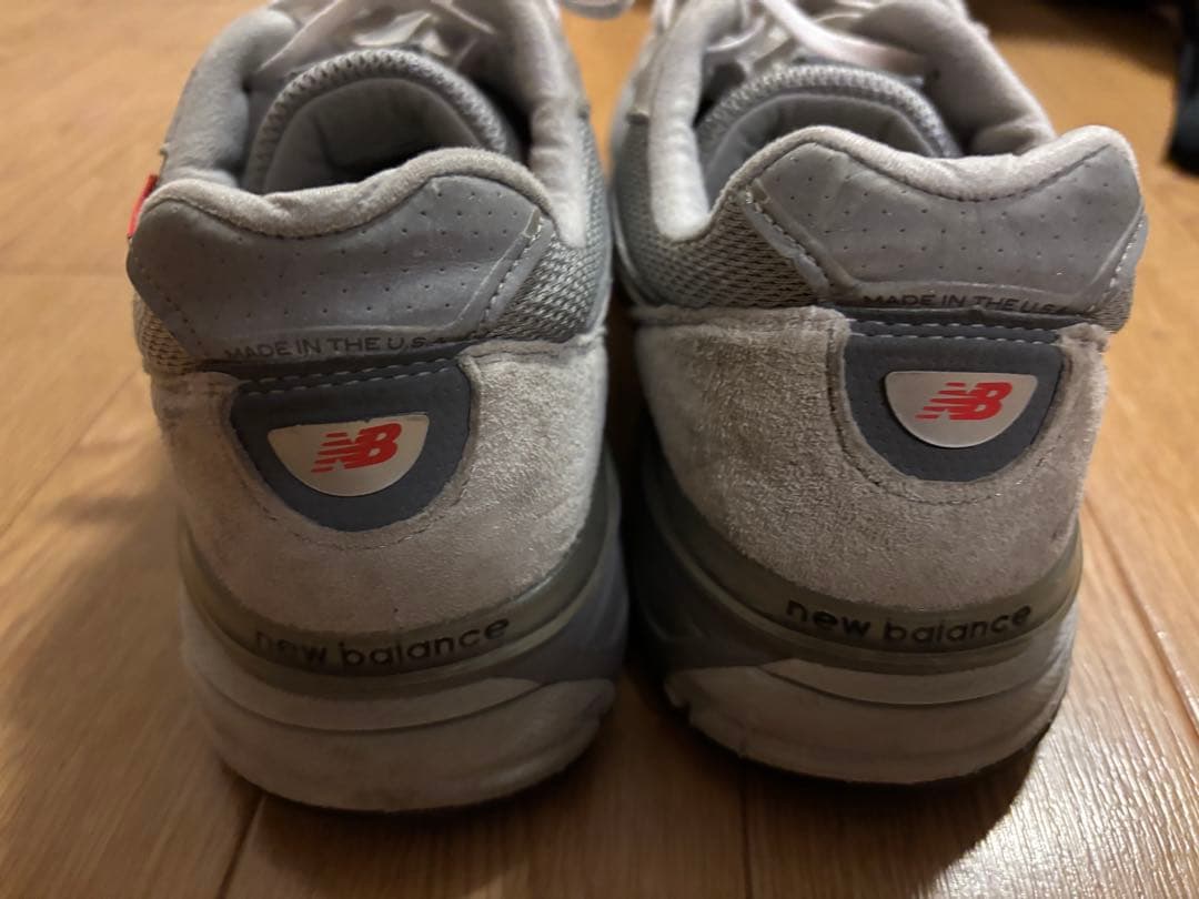 New Balance 990v4 グレー スニーカー　赤タグ