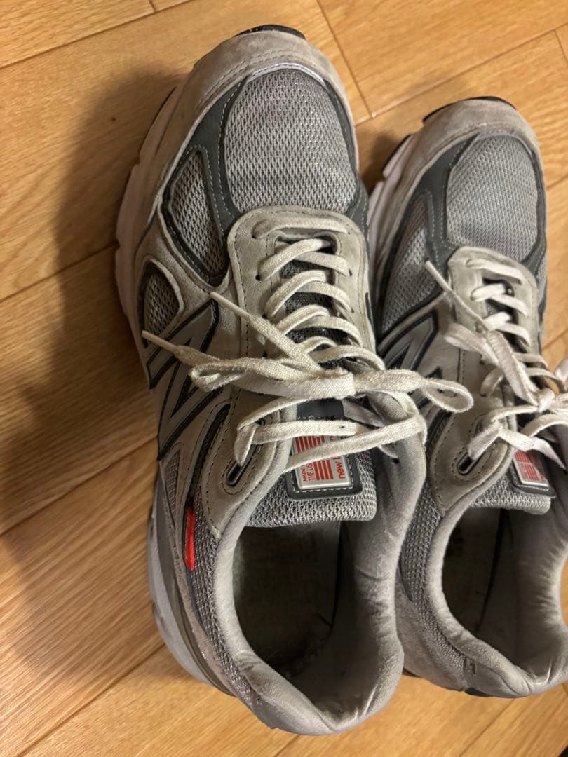 New Balance 990v4 グレー スニーカー　赤タグ