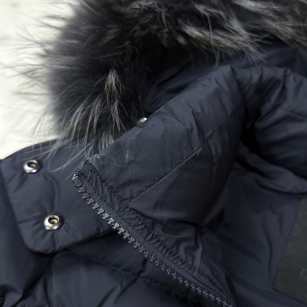 美品 タトラス 2023年製 ヴァレナ ダウンジャケット ネイビー サイズ03