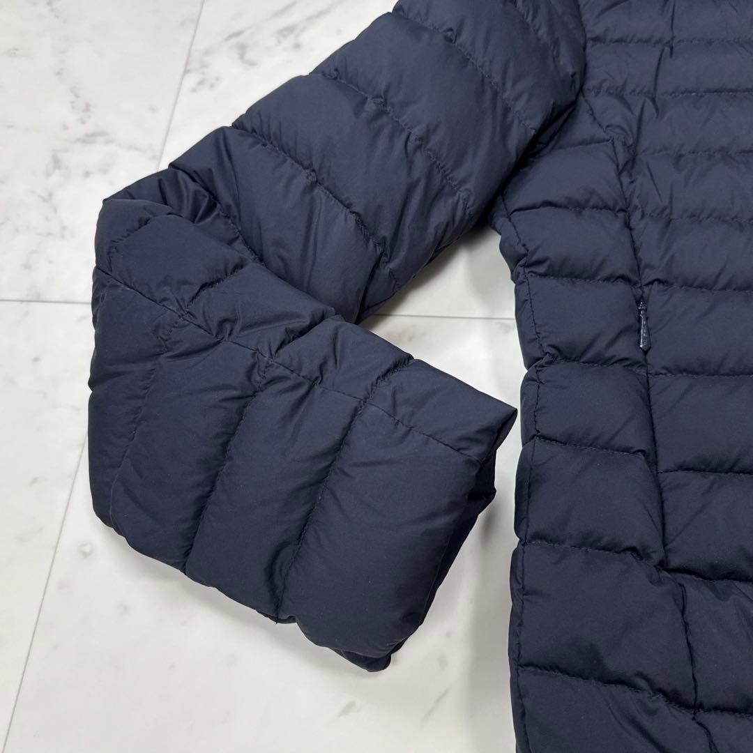美品 タトラス 2023年製 ヴァレナ ダウンジャケット ネイビー サイズ03