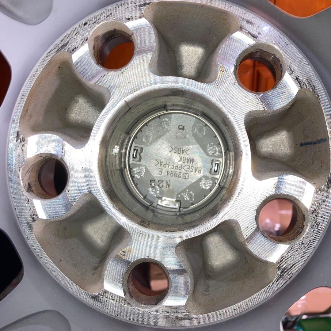 ド*リ様 トヨタTOYOTA ヴェルファイア　純正タイヤDBA-ANH20W-N