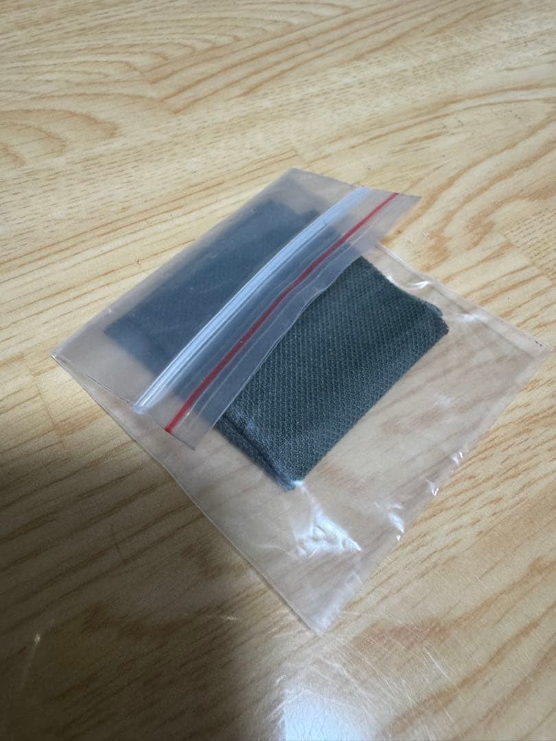 Lacoste オリーブグリーン ダウンベスト