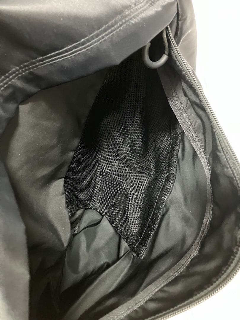 ✨美品【☆Y-3】メッセンジャーバック…ブラック