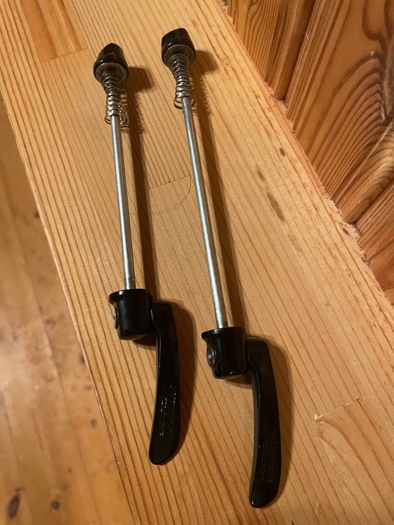 シマノWH-RS500 クリンチャーリムブレーキ用ホイールと新品タイヤセット