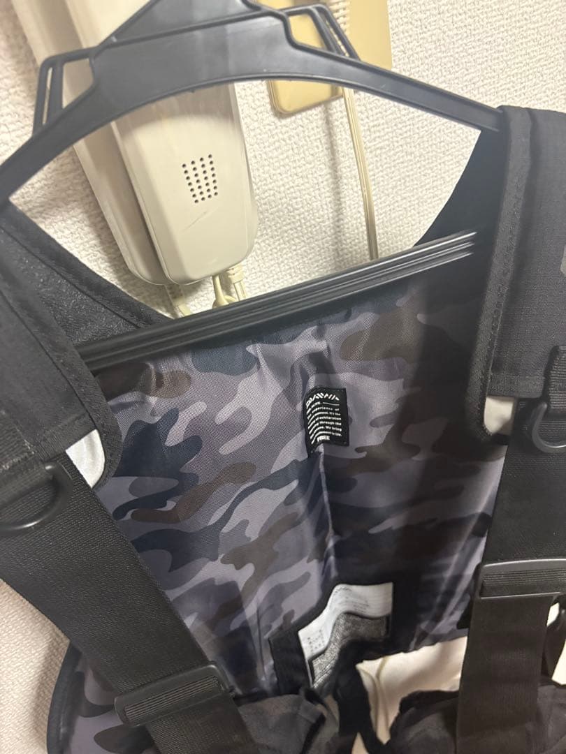 ダイワ フローティングライフジャケット 迷彩柄　ベスト　美品