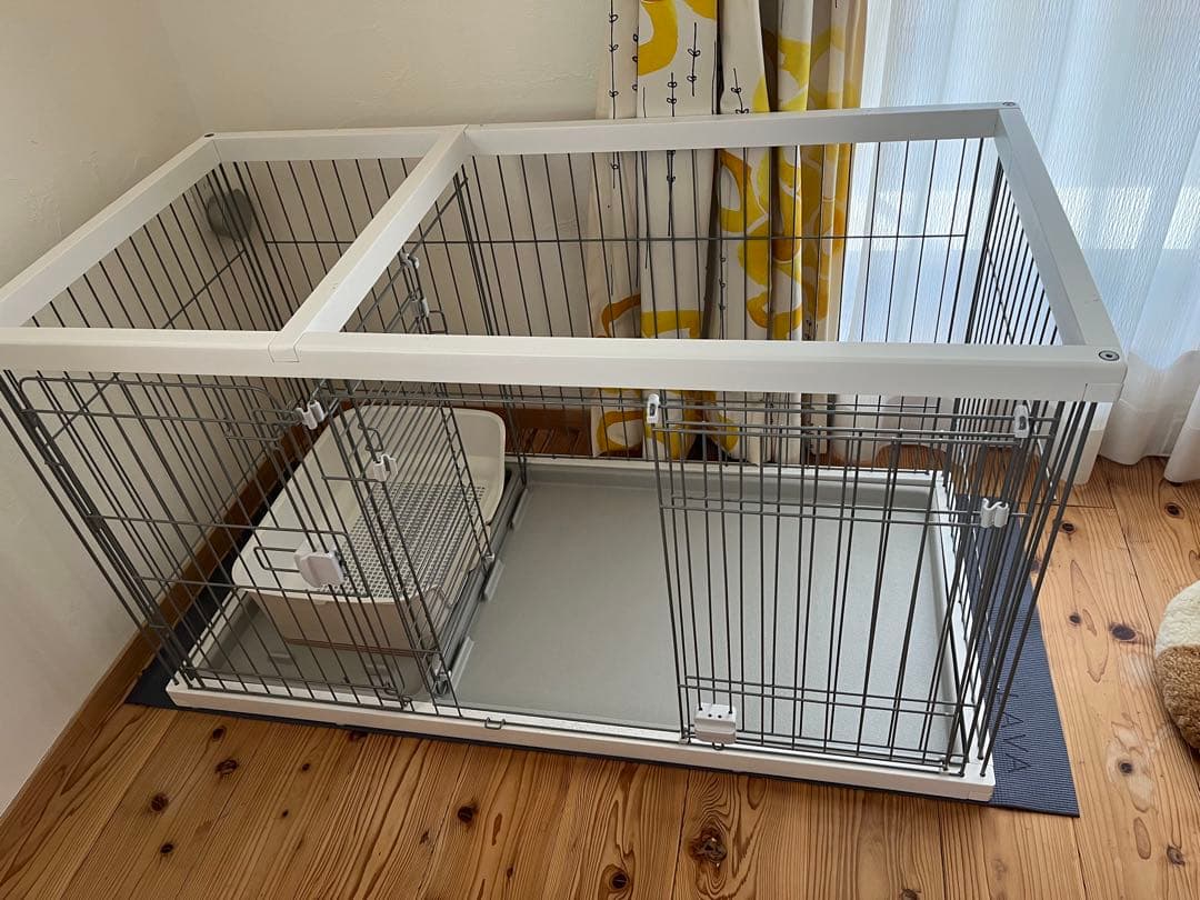 小型犬用犬用ケージ 取り外しトイレトレイ付き　ペティオ
